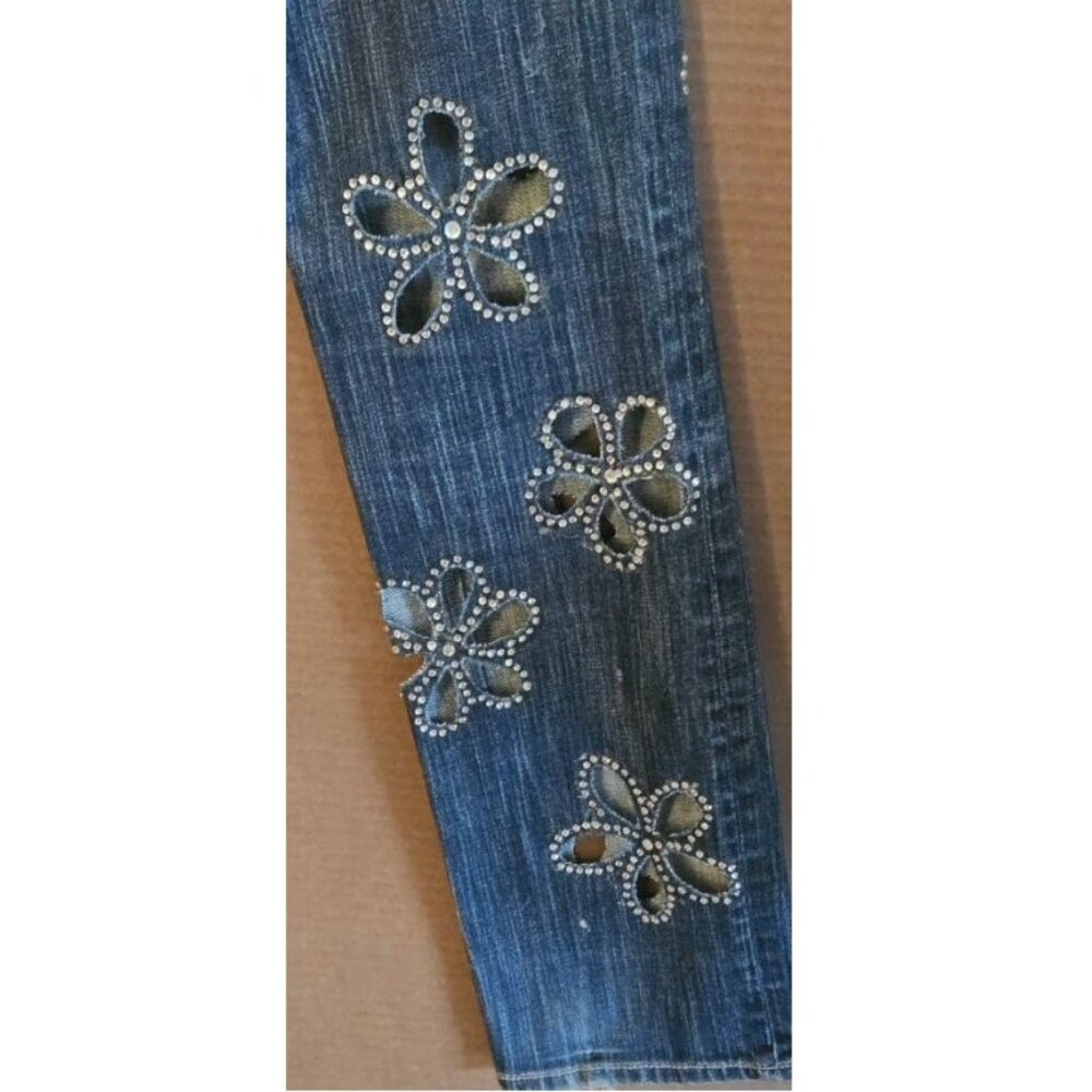 American Eagle Denim Cut-Out Jeans - Picture 9 of 9